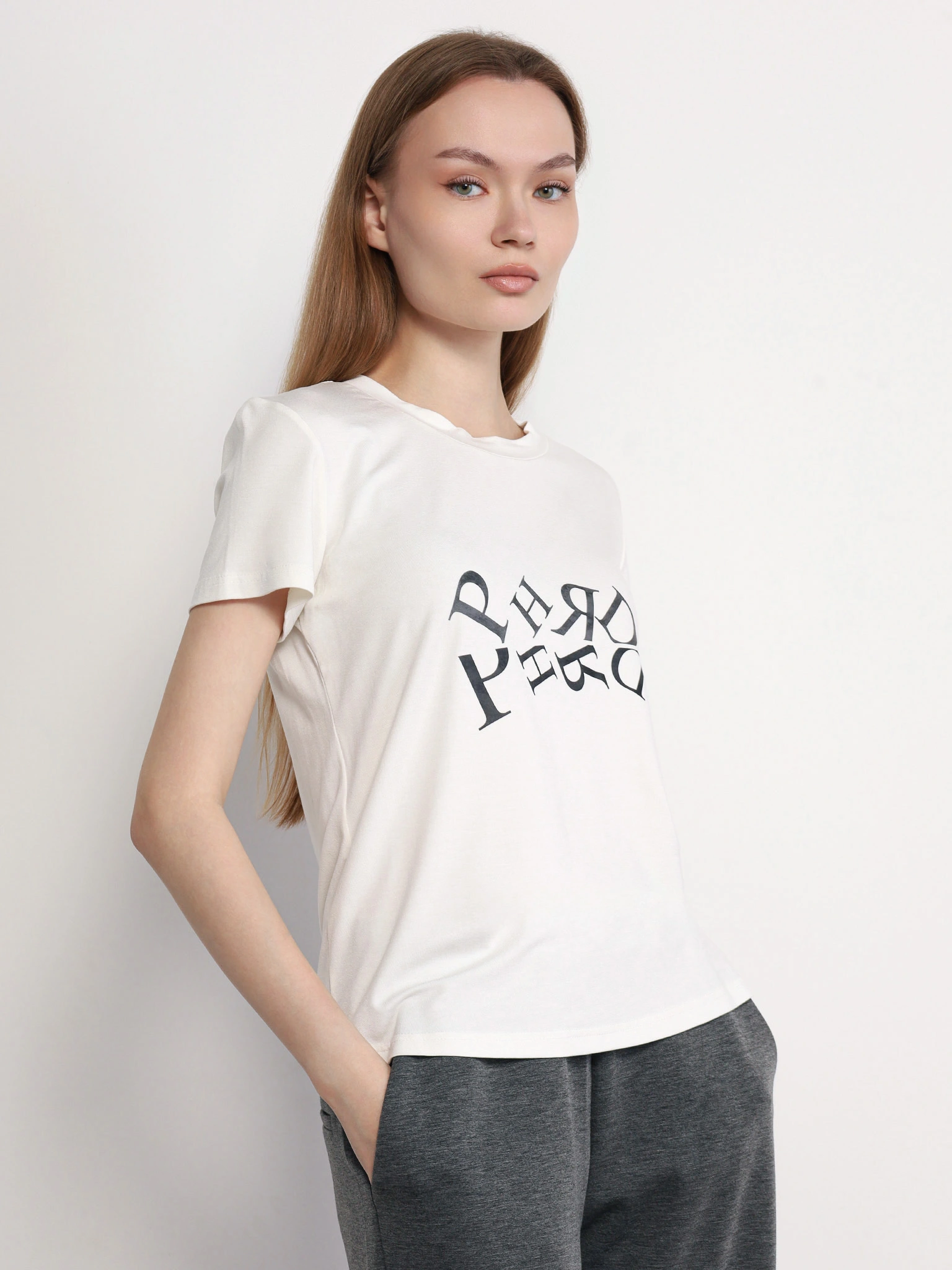 Футболка прямого кроя из смесовой вискозы